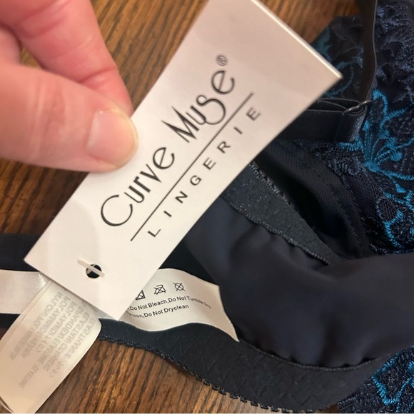 Curve Muse Lingerie NEW blue nylon lace padded wireless bra size 36 C - Picture 4 of 8